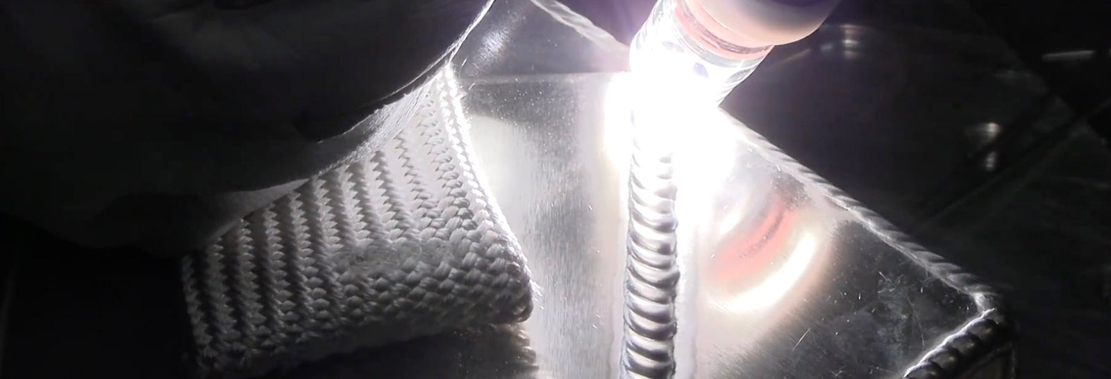 aluminum lap hero 0657c2ae e36a 47cf a2fa e95f925ae58b How Do You Tig Weld Aluminum: Expert Tips for Perfect Welds