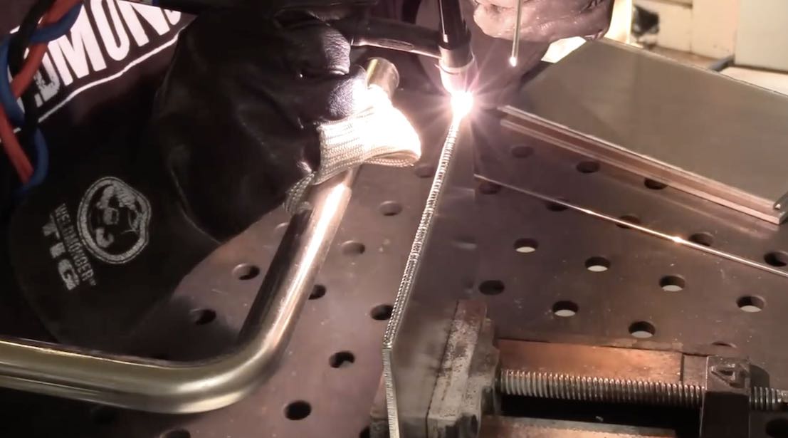 stronghand arw16 wrist rest prop for welding