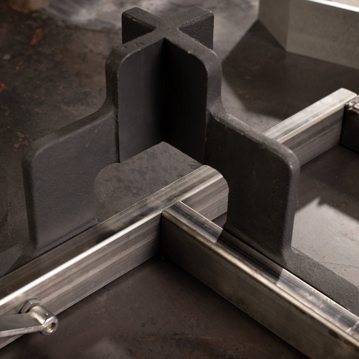 Fireball Tool 3-Axis Square
